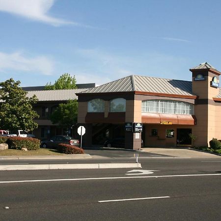 Days Inn By Wyndham Rocklin/Sacramento מראה חיצוני תמונה