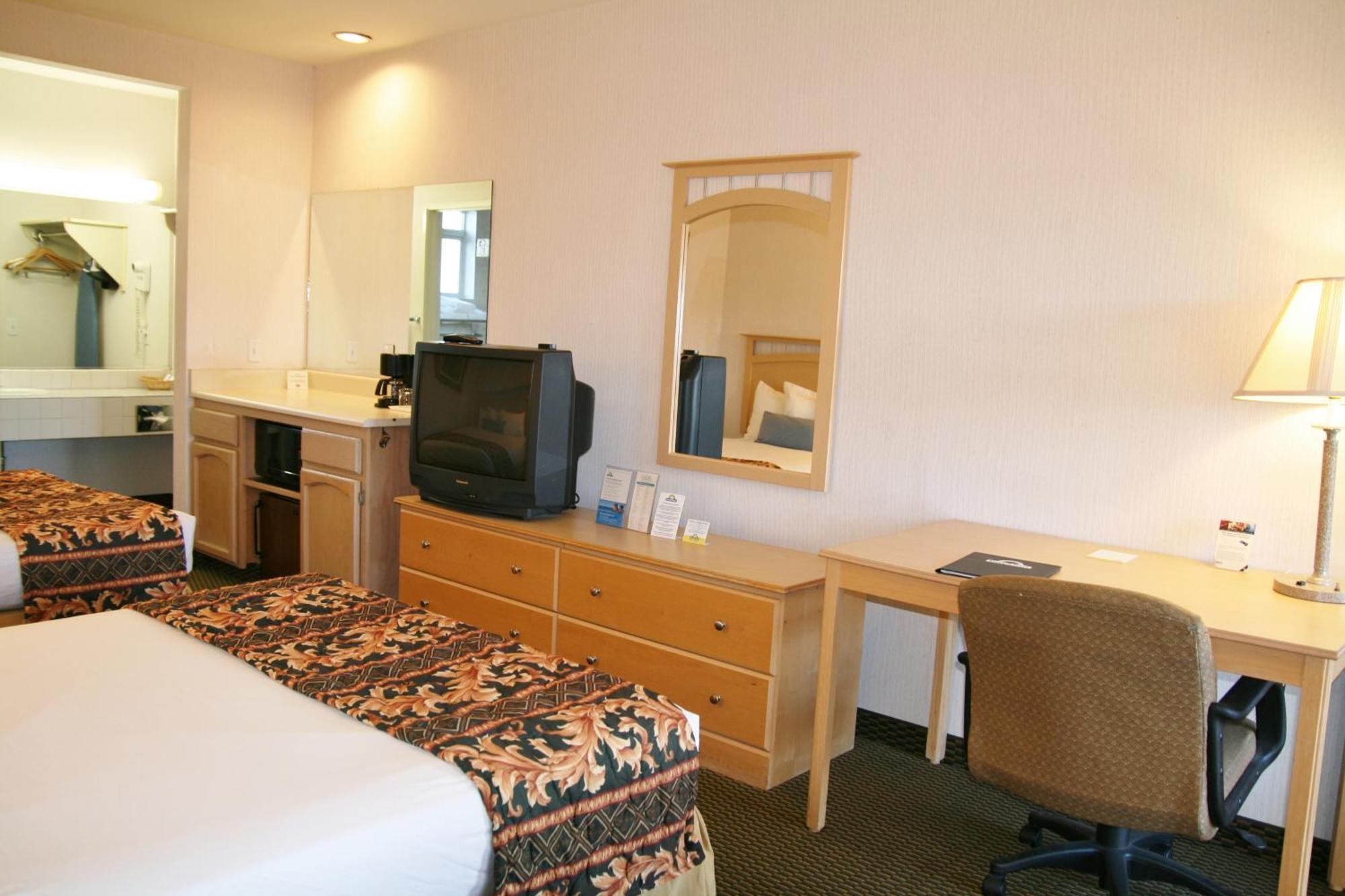 Days Inn By Wyndham Rocklin/Sacramento מראה חיצוני תמונה