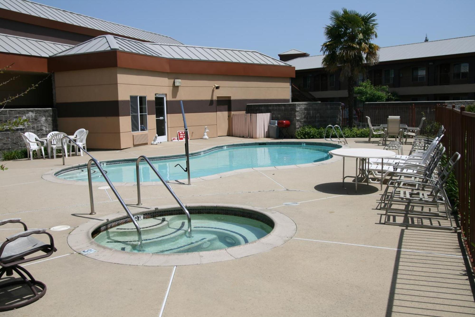 Days Inn By Wyndham Rocklin/Sacramento מראה חיצוני תמונה
